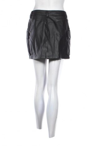 Fustă Stradivarius, Mărime S, Culoare Negru, Preț 50,10 Lei