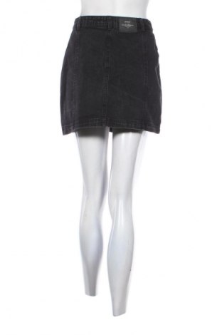 Szoknya Stradivarius, Méret S, Szín Fekete, Ár 10 830 Ft