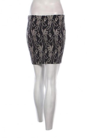 Sukně Stradivarius, Velikost S, Barva Vícebarevné, Cena  277,00 Kč