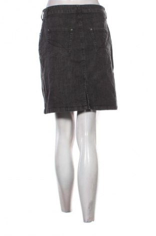 Sukňa Tchibo, Veľkosť M, Farba Čierna, Cena  10,95 €