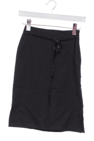 Fustă Unbranded, Mărime XXS, Culoare Gri, Preț 50,00 Lei