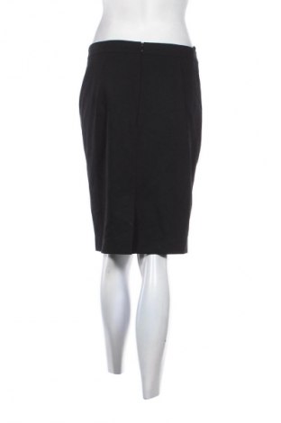 Пола Unbranded, Размер M, Цвят Черен, Цена 19,00 лв.