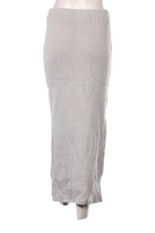 Пола Unbranded, Размер M, Цвят Сив, Цена 19,99 лв.