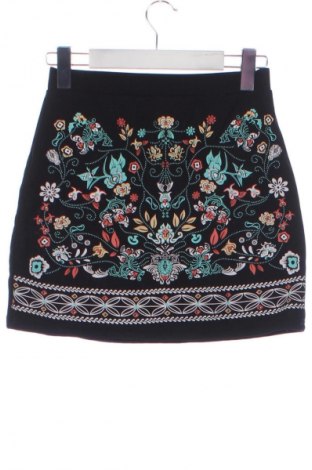 Пола Unbranded, Размер XS, Цвят Черен, Цена 19,00 лв.