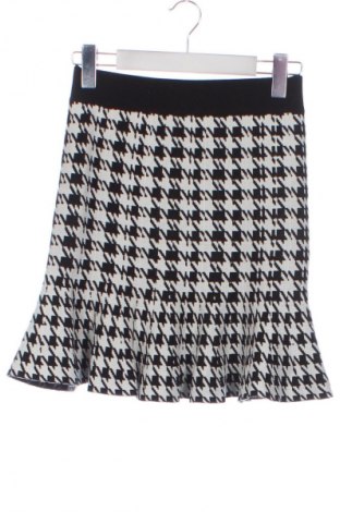 Пола Unbranded, Размер XS, Цвят Многоцветен, Цена 19,00 лв.