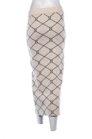 Пола Unbranded, Размер M, Цвят Многоцветен, Цена 23,00 лв.