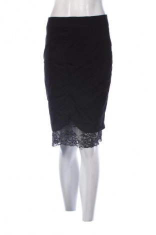 Пола Unbranded, Размер M, Цвят Черен, Цена 19,00 лв.