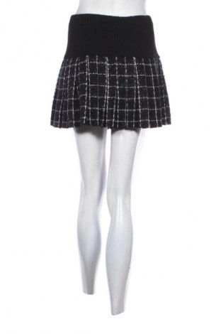 Пола Unbranded, Размер L, Цвят Многоцветен, Цена 19,00 лв.