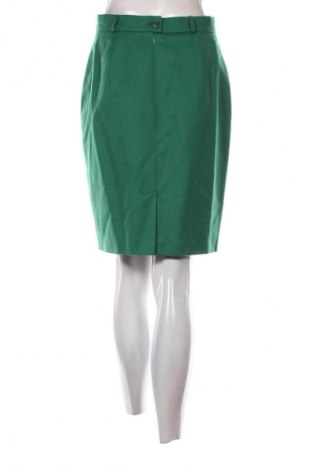 Пола Unbranded, Размер S, Цвят Зелен, Цена 19,55 лв.