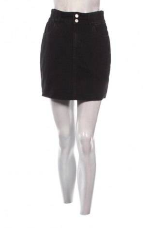 Пола Vero Moda, Размер S, Цвят Черен, Цена 26,98 лв.