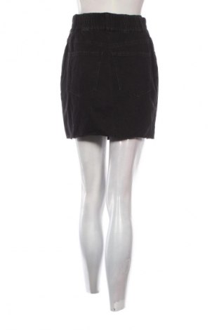 Пола Vero Moda, Размер S, Цвят Черен, Цена 26,98 лв.