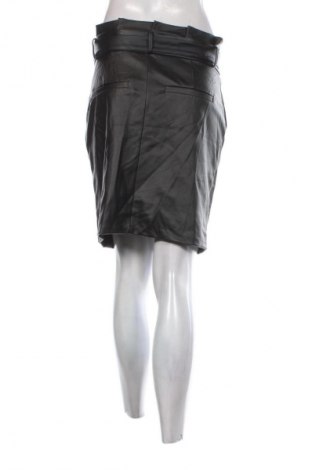 Sukně Vero Moda, Velikost M, Barva Černá, Cena  139,00 Kč