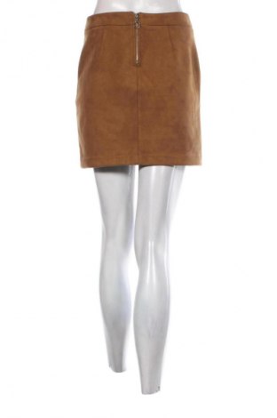 Пола Vero Moda, Размер S, Цвят Кафяв, Цена 8,99 лв.