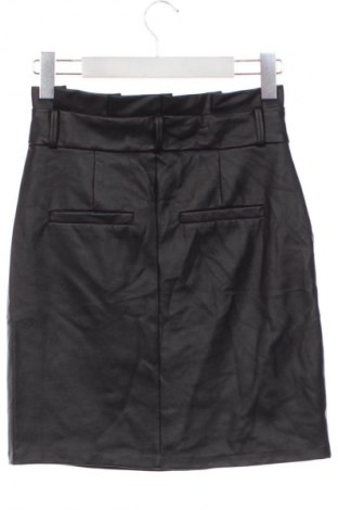 Rock Vero Moda, Größe XS, Farbe Schwarz, Preis € 5,99