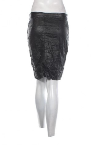 Sukně Vero Moda, Velikost M, Barva Černá, Cena  219,00 Kč