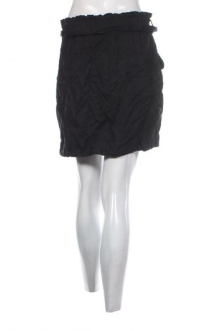 Szoknya Yessica, Méret M, Szín Fekete, Ár 2 039 Ft