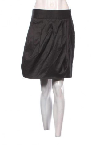 Пола Zara, Размер S, Цвят Черен, Цена 13,99 лв.