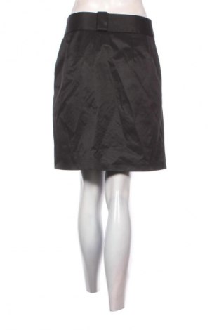 Пола Zara, Размер S, Цвят Черен, Цена 13,99 лв.