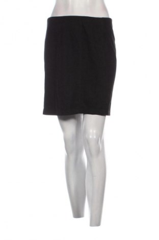 Пола Zero, Размер M, Цвят Черен, Цена 11,99 лв.