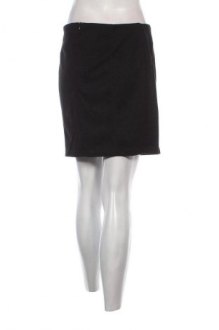 Пола Zero, Размер M, Цвят Черен, Цена 11,99 лв.