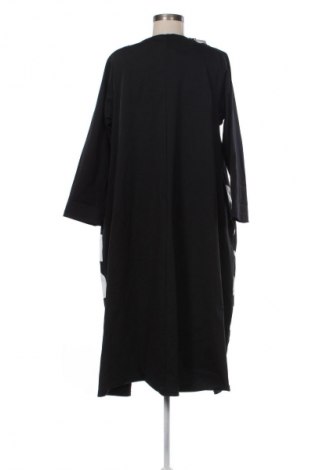 Ruha 158c, Méret XL, Szín Fekete, Ár 12 388 Ft