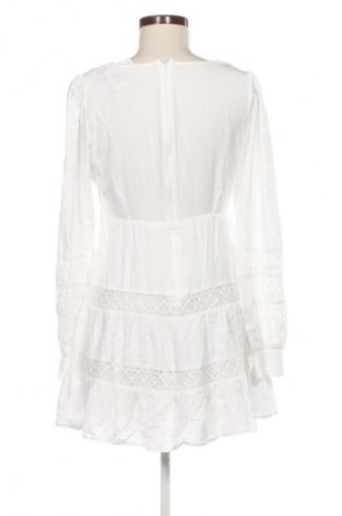 Ruha About You, Méret M, Szín Fehér, Ár 15 919 Ft