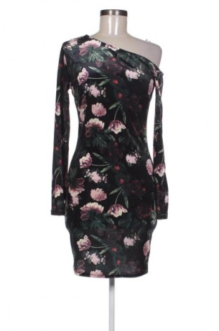 Sukienka Amisu, Rozmiar S, Kolor Kolorowy, Cena 32,99 zł