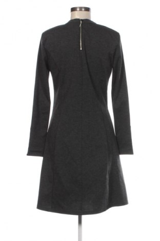 Šaty  B.Young, Veľkosť M, Farba Čierna, Cena  8,95 €