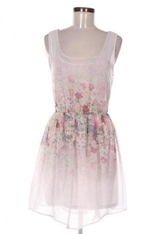 Ruha Bershka, Méret L, Szín Sokszínű, Ár 7 820 Ft