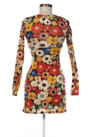 Šaty  Bershka, Velikost XS, Barva Vícebarevné, Cena  189,00 Kč