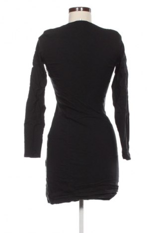 Kleid Bershka, Größe M, Farbe Schwarz, Preis € 10,99