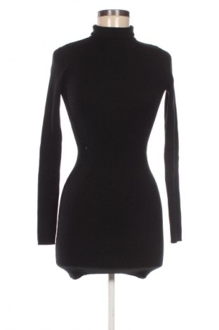 Kleid Bershka, Größe S, Farbe Schwarz, Preis 19,95 €