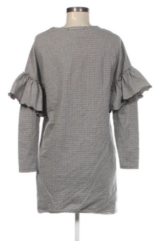Šaty  Bershka, Veľkosť M, Farba Viacfarebná, Cena  8,95 €