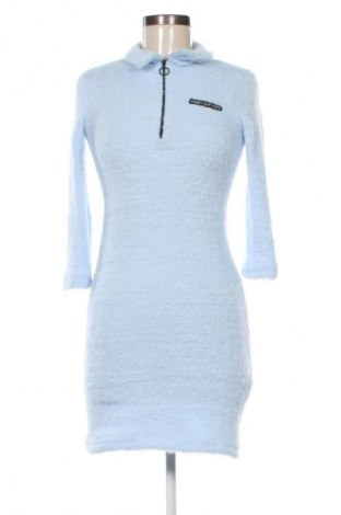 Kleid Bershka, Größe M, Farbe Blau, Preis 11,99 €