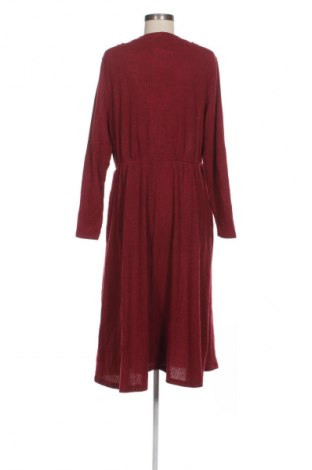 Рокля BloomChic, Размер XL, Цвят Червен, Цена 20,99 лв.