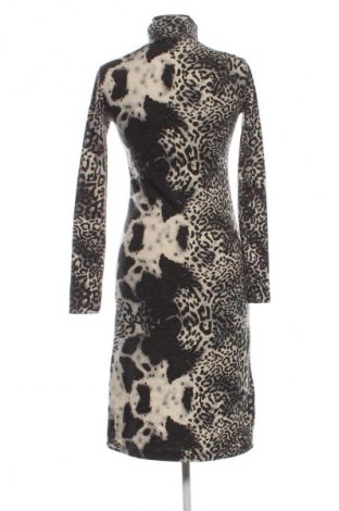 Kleid Celyn B., Größe M, Farbe Mehrfarbig, Preis € 33,99