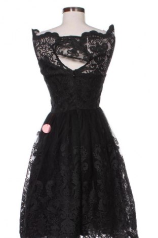 Šaty  Chi Chi, Velikost S, Barva Černá, Cena  1 770,00 Kč