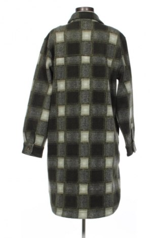 Ruha Columbia, Méret M, Szín Sokszínű, Ár 47 839 Ft