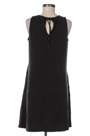 Ruha Comma,, Méret M, Szín Fekete, Ár 10 969 Ft