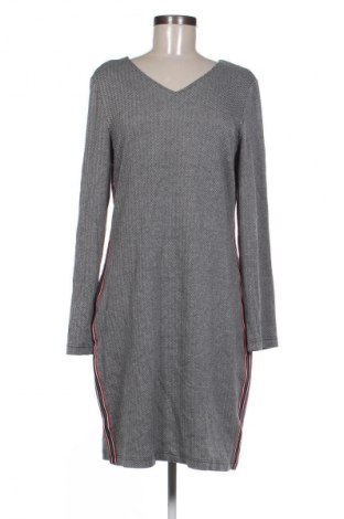 Kleid Comma,, Größe M, Farbe Mehrfarbig, Preis € 23,99