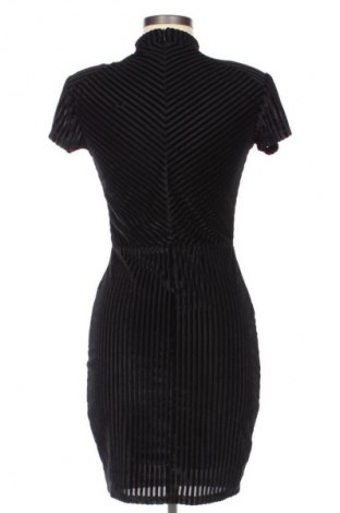 Sukienka CoolCat, Rozmiar M, Kolor Czarny, Cena 41,99 zł