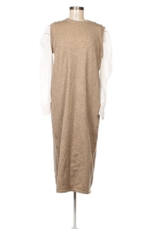 Φόρεμα DAZY, Μέγεθος L, Χρώμα  Μπέζ, Τιμή 14,99 €