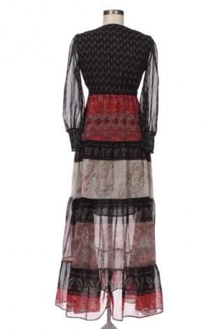 Рокля Desigual, Размер S, Цвят Многоцветен, Цена 189,99 лв.