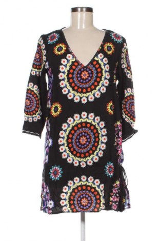 Kleid Desigual, Größe M, Farbe Mehrfarbig, Preis 127,99 €