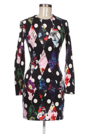 Рокля Desigual, Размер M, Цвят Многоцветен, Цена 189,99 лв.