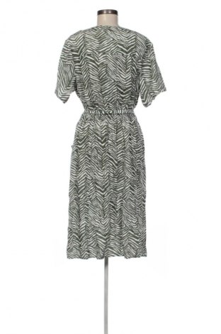 Рокля Editor's Cut, Размер XL, Цвят Многоцветен, Цена 77,99 лв.