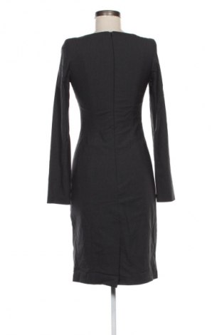 Рокля Escada, Размер XS, Цвят Сив, Цена 269,99 лв.