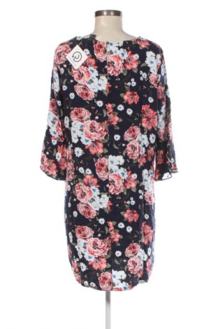 Рокля Esmara, Размер XL, Цвят Многоцветен, Цена 39,00 лв.