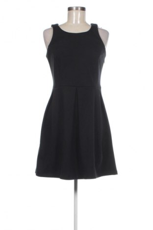 Kleid Etam, Größe M, Farbe Schwarz, Preis 10,99 €