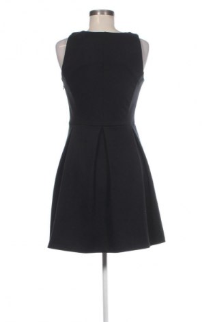 Kleid Etam, Größe M, Farbe Schwarz, Preis 10,99 €